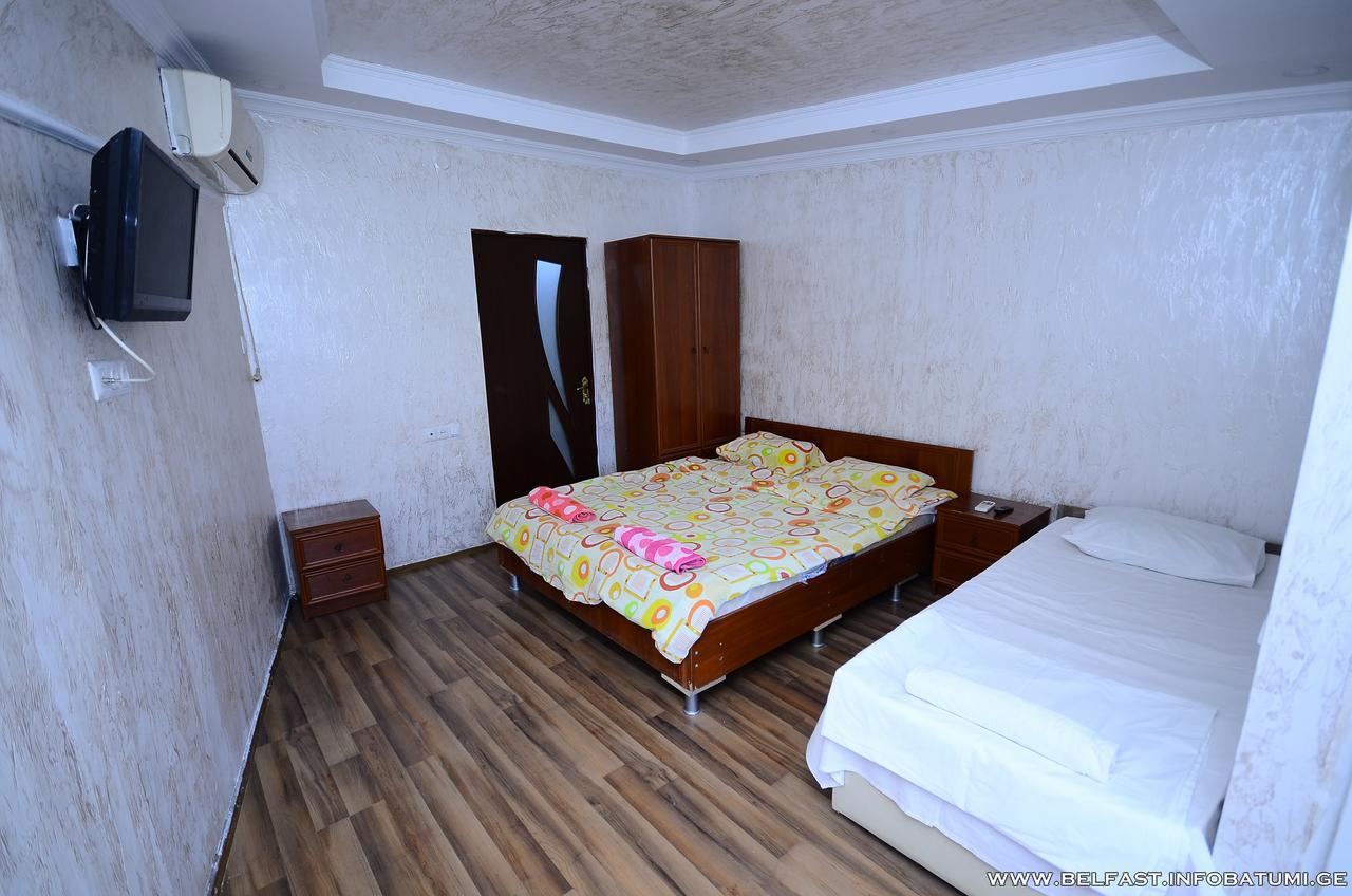 Hotel Belfast Batumi Exteriör bild